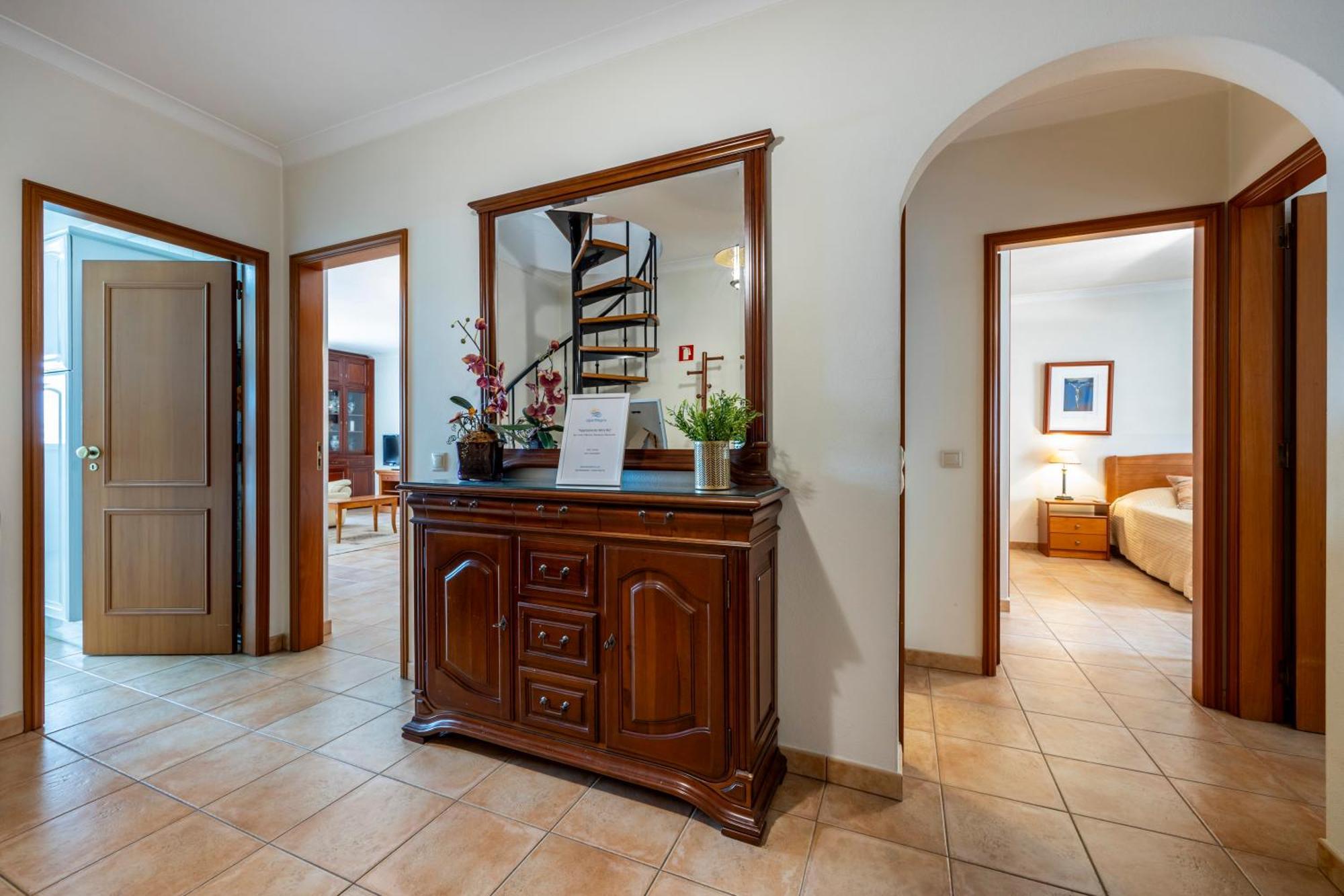 Apartamentos Mira Rio لاغوس المظهر الخارجي الصورة