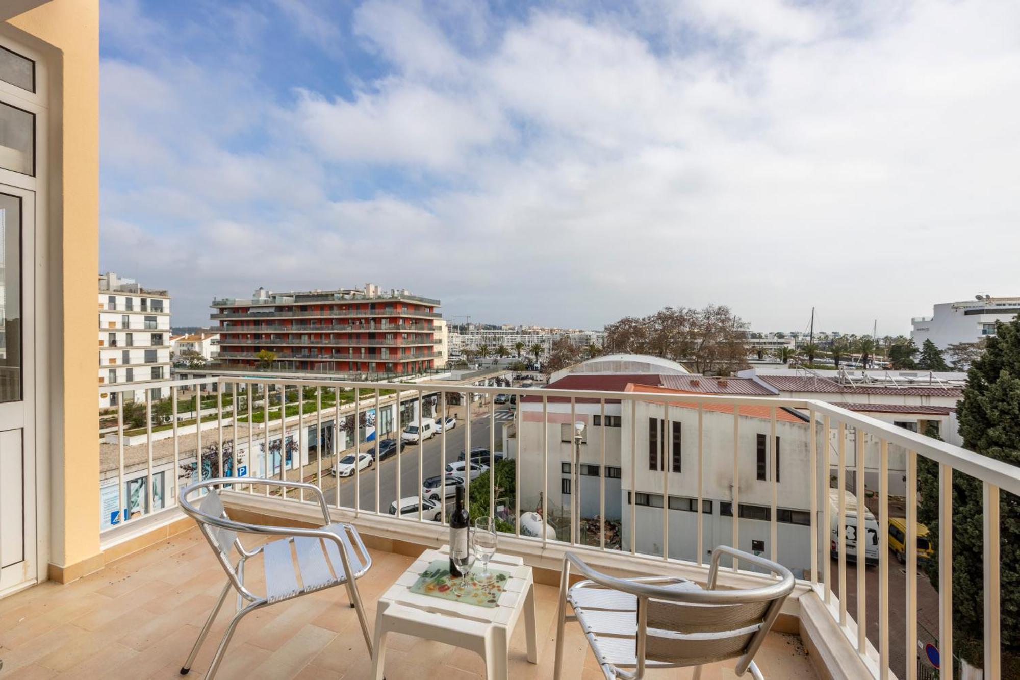 Apartamentos Mira Rio لاغوس المظهر الخارجي الصورة